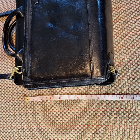 Franklin Covey Black Leather Vintage Messenger Crossbody Bag - Picture 6 of 16